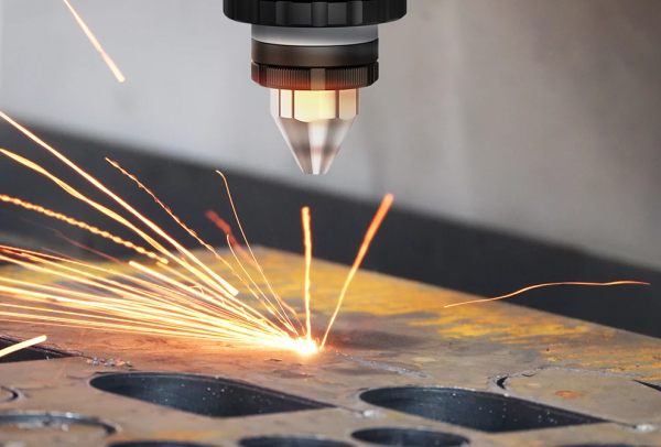 What Causes a Decline in Laser Cutting Machine Accuracy? 